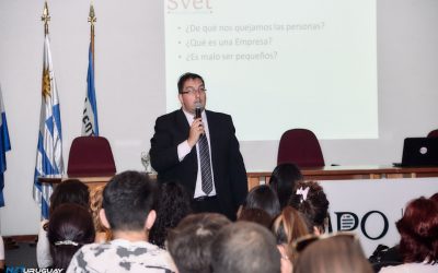 El Cr. Alexei Yaquimenko brindó la conferencia «Educación Financiera» en INFA
