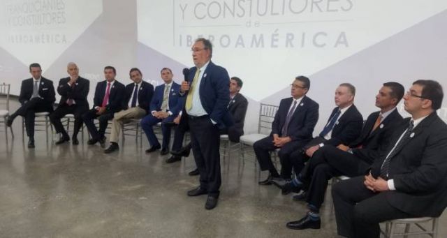 Franquicias, vía exitosa para negocios