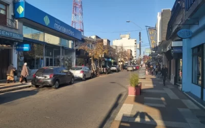 Escasean locales comerciales en principales avenidas del Interior y se disparan precios
